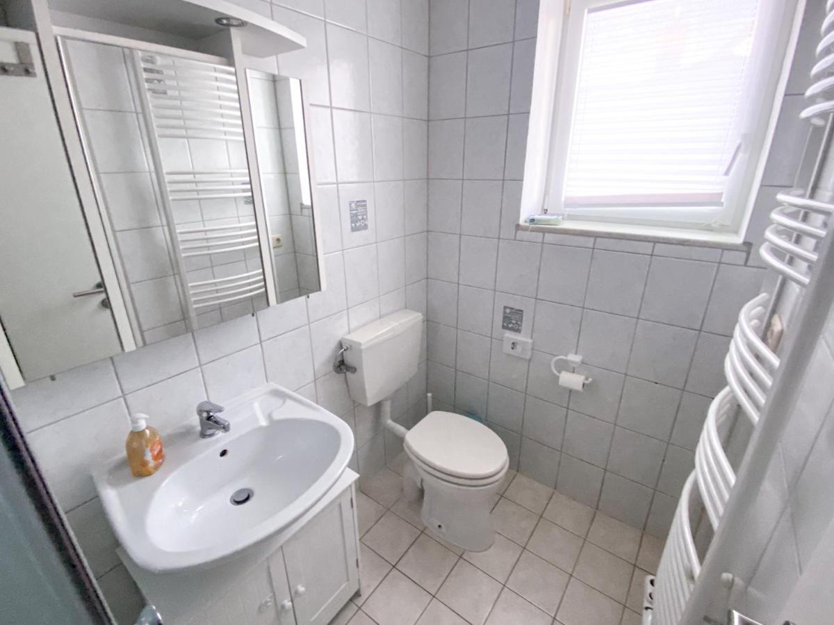 Komfort-Ferienwohnungen In Freest Luaran gambar